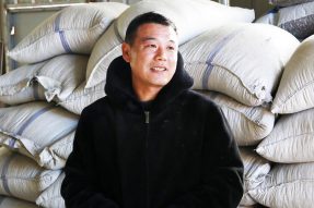 种粮大户郭玉娇：种地“种出”的全国粮食生产先进个人