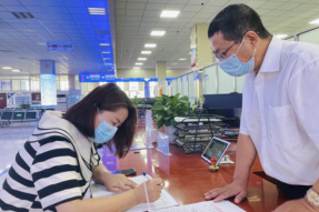 兴安盟：政务服务“不打烊” 延时服务暖民心